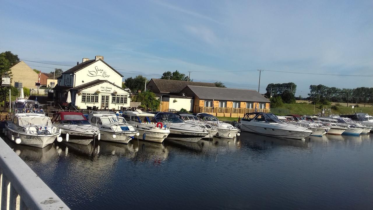 The Swan On The River Hotel Ely Exterior foto